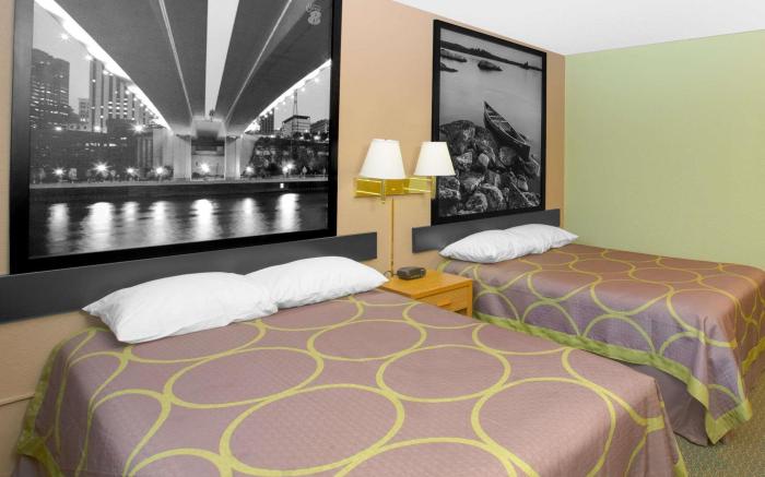 Super 8 By Wyndham Worthington Minnesota