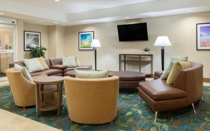Candlewood Suites Columbia Hwy 63 & I-70 By IHG