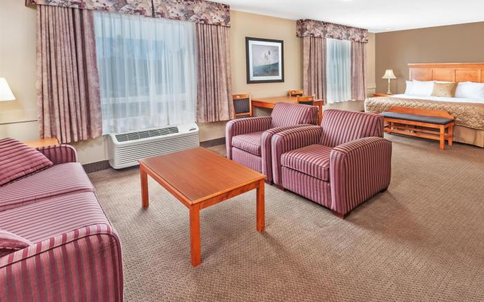 Super 8 By Wyndham Edmonton South