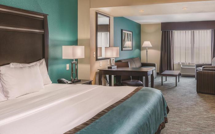 La Quinta Inn & Suites by Wyndham Sioux Falls
