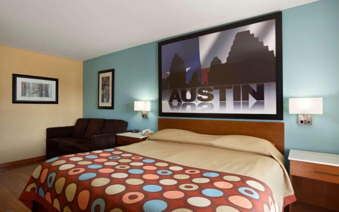 Super 8 By Wyndham Austin Downtown/Capitol Area