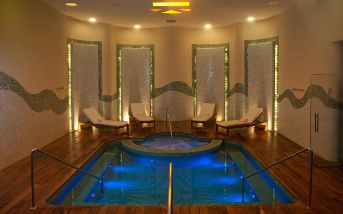 PUEBLO BONITO EMERALD BAY - ALL INCLUSIVE