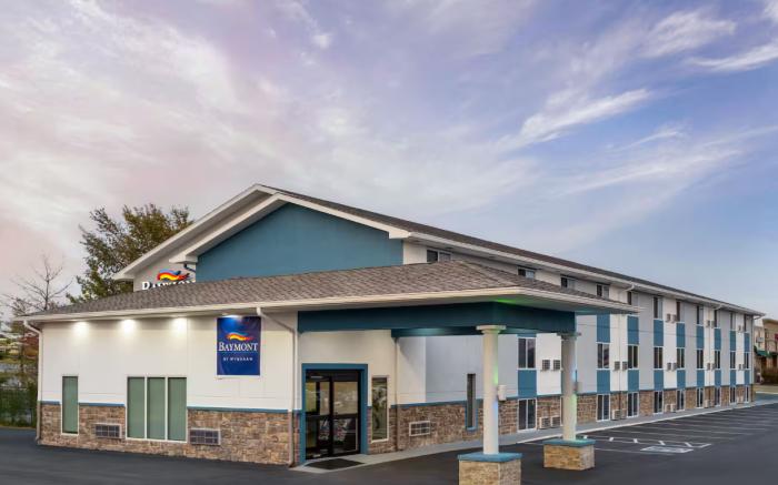 Baymont by Wyndham Liberty MO