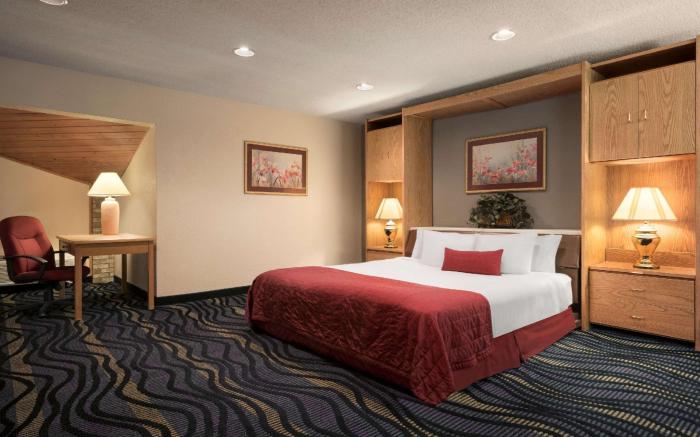 Baymont by Wyndham Logan