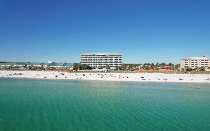 Beachcomber Beachfront Hotel, a By The Sea Resort