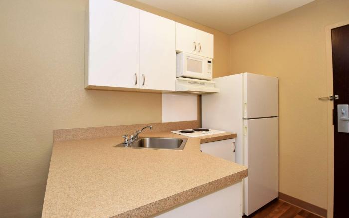 Extended Stay America Suites - Chicago - Skokie