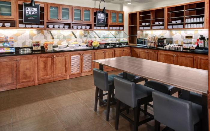 Hyatt Place Atl Alpharetta Windward Pkwy