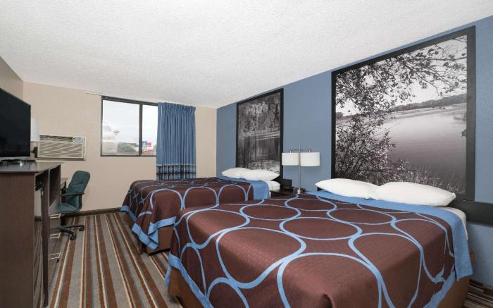 Super 8 By Wyndham Willmar