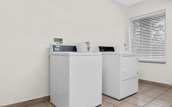 Red Roof Inn Auburn Hills