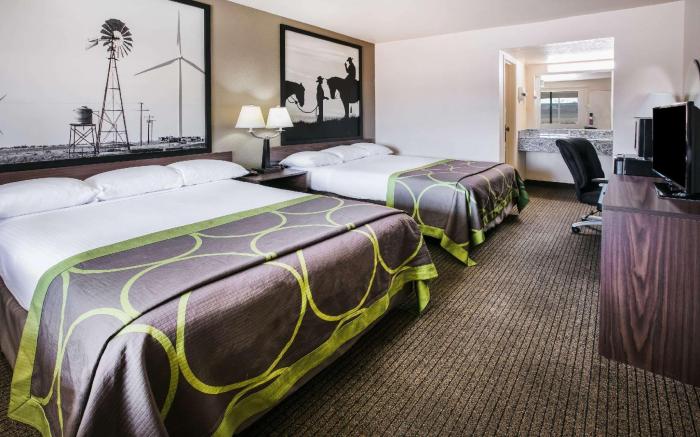 Super 8 By Wyndham Oklahoma Airport Fairgrounds West