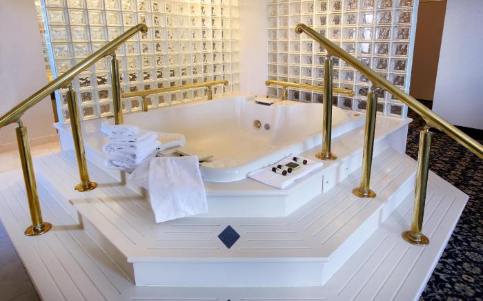 The Claridge Hotel