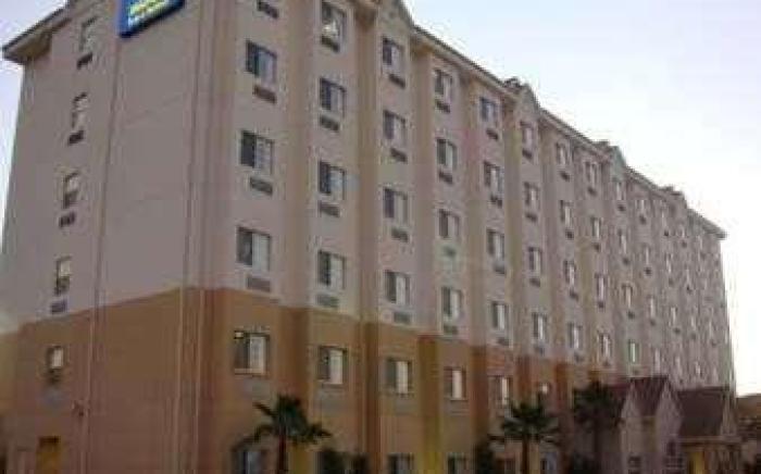 Microtel Inn & Suites by Wyndham Toluca