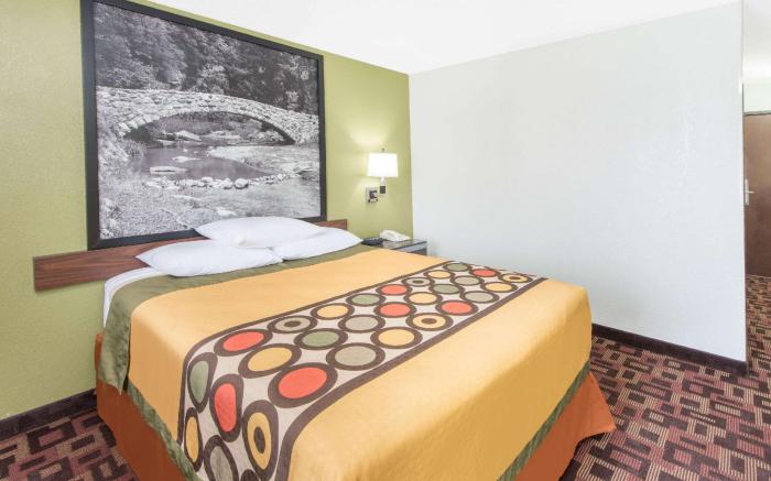 Super 8 By Wyndham Moberly Mo