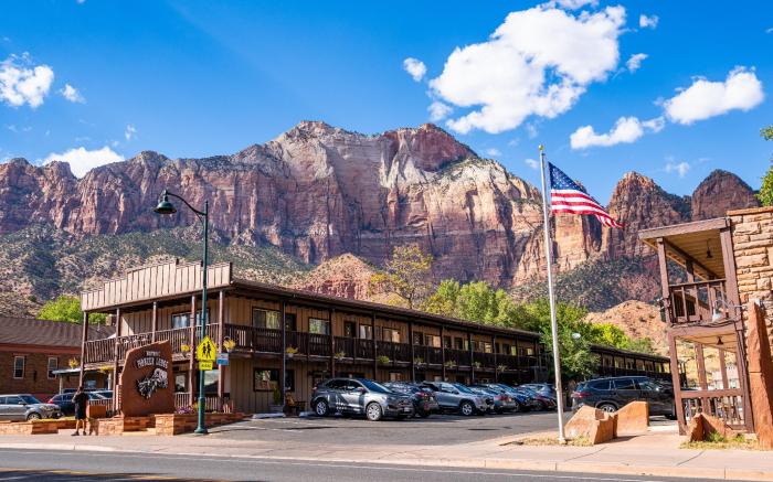 Pioneer Lodge Zion National Park-Springdale
