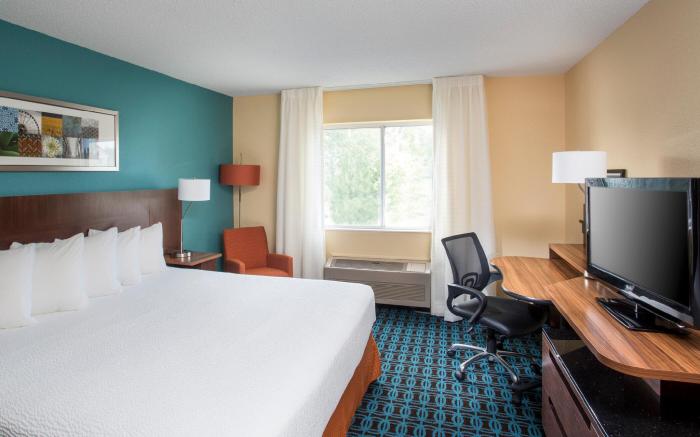 Fairfield by Marriott Inn & Suites Terre Haute