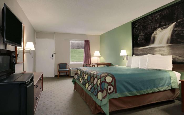 Super 8 By Wyndham Kingsport