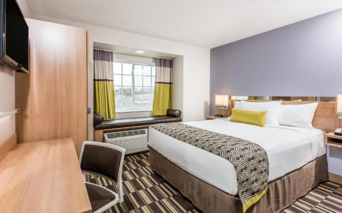 Microtel Inn & Suites by Wyndham Beaver Falls