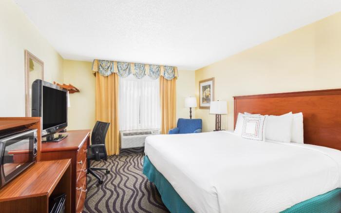 Baymont by Wyndham Savannah Midtown