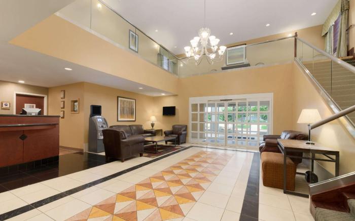 Hawthorn Extended Stay by Wyndham College Station