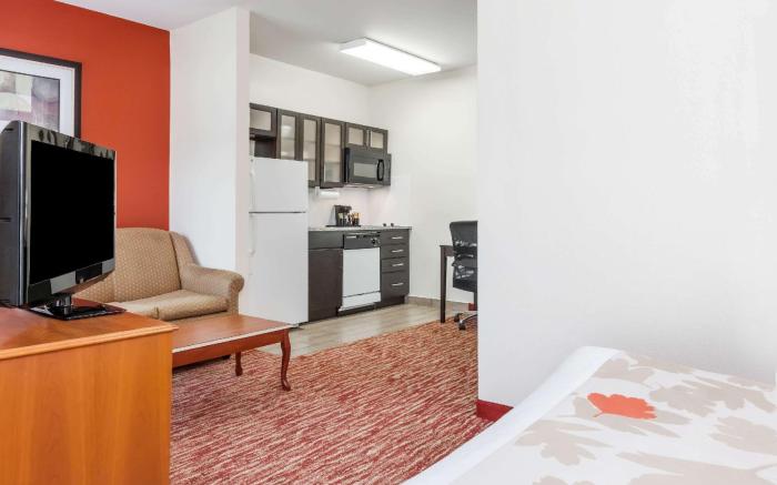 Hawthorn Suites By Wyndham Irving DFW South