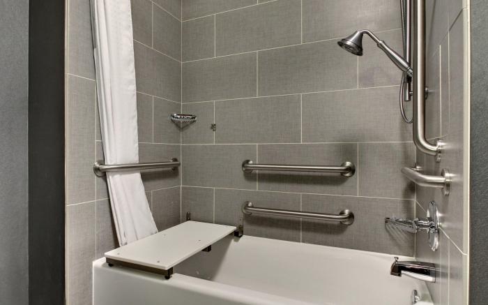 Holiday Inn Express & Suites Albany By IHG