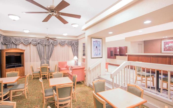 Days Inn by Wyndham Dothan
