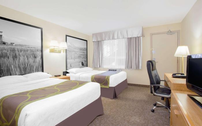 Super 8 By Wyndham Lethbridge