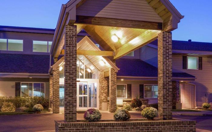 AmericInn by Wyndham Rhinelander