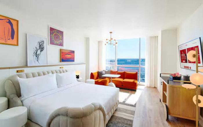 Virgin Hotels Las Vegas, Curio Collection by Hilton