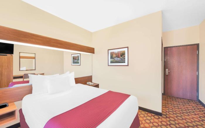 Microtel Inn & Suites by Wyndham Aransas Pass/Corpus Christi