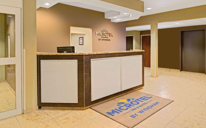 Microtel Inn & Suites by Wyndham Council Bluffs
