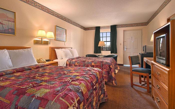 Days Inn by Wyndham Brownsville