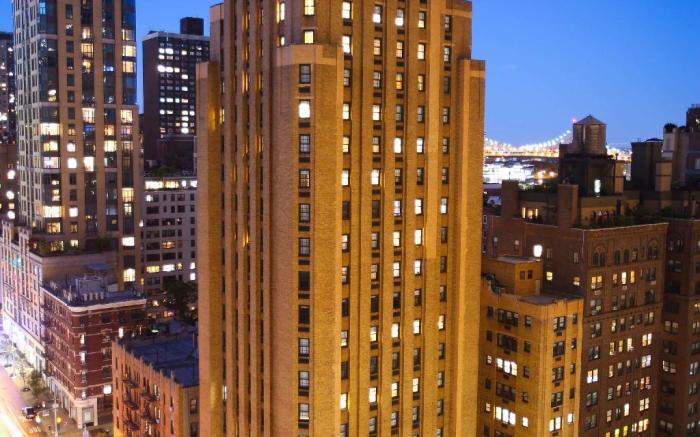 Bridgestreet at Beekman Towers