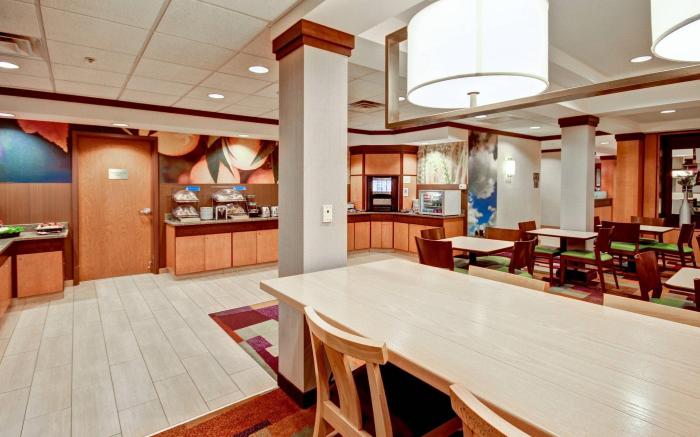 Fairfield Inn & Suites Saratoga Malta