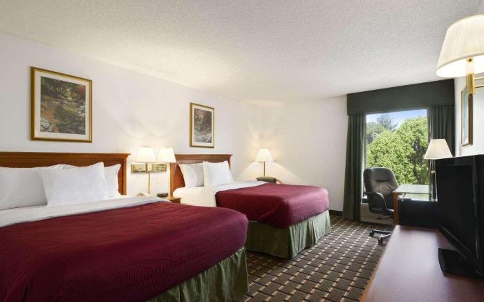 Baymont by Wyndham Crossville