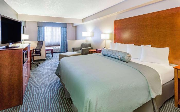 AmericInn by Wyndham Des Moines Airport