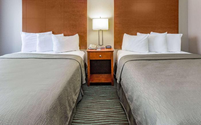 AmericInn by Wyndham Des Moines Airport