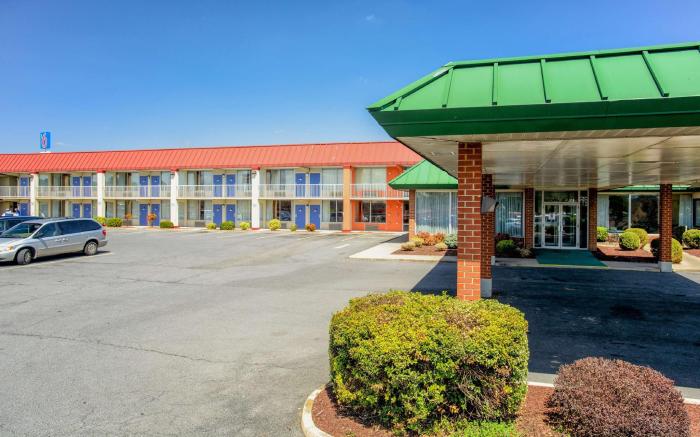 Motel 6 Mount Jackson, VA - Shenandoah