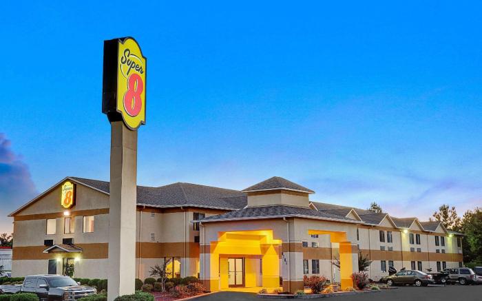 Super 8 by Wyndham Hernando