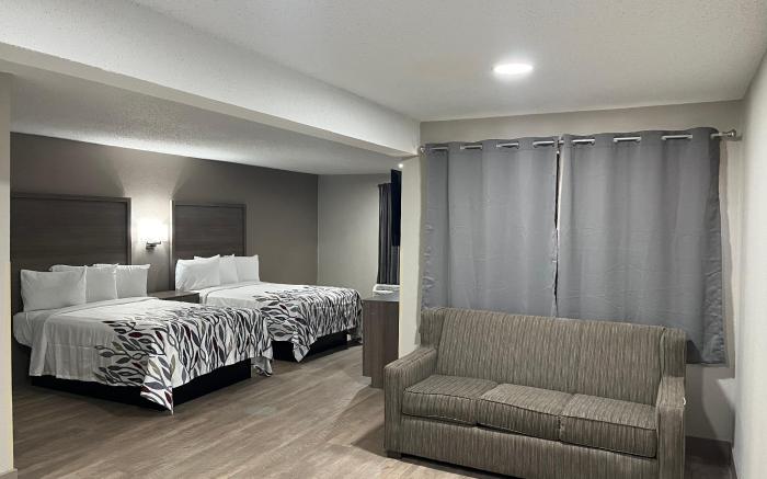 Red Roof Inn & Suites Newport News