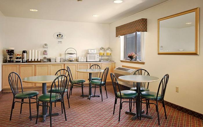 Ramada by Wyndham York Harrisburg Hershey