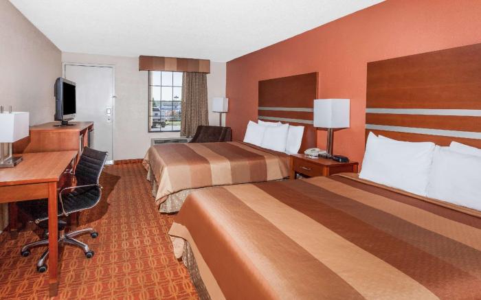 Days Inn by Wyndham Dalton