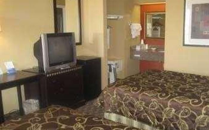 Days Inn by Wyndham Corpus Christi Beach