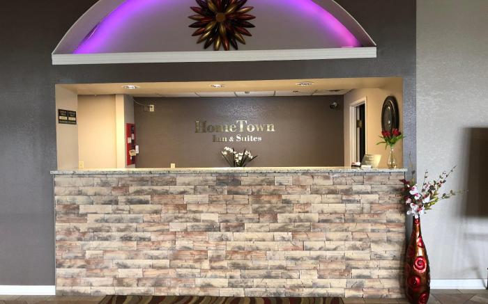 HomeTown Inn and Suites Belle Plaine