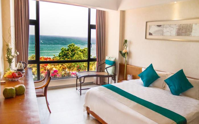 Sanya Luyi Sea View Hotel