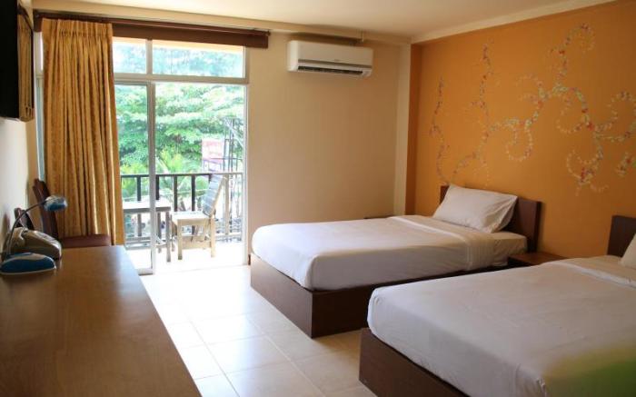 Opal House Hotel & Restaurant