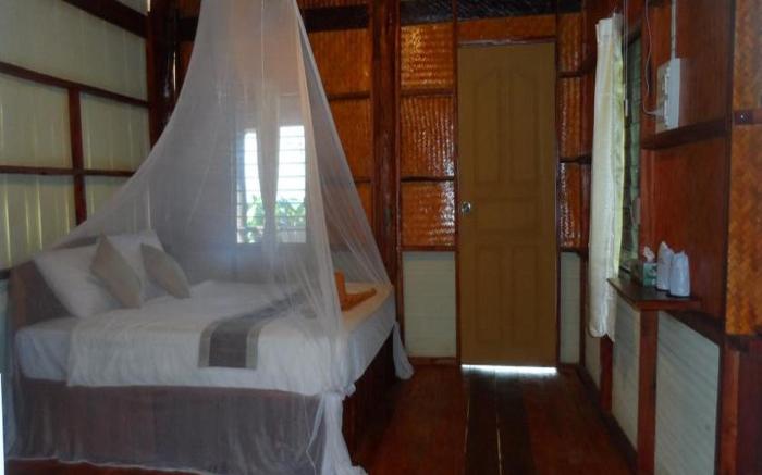 Jungle Hill Beach Bungalow