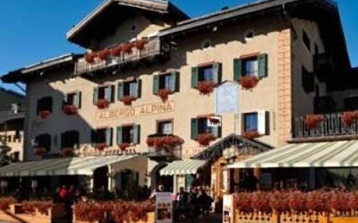 Hotel Alpina