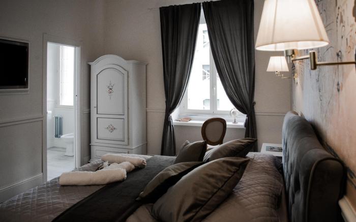 Capital Rooms