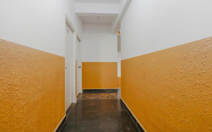 Super Santa Maria Near Indiranagar Metro Station